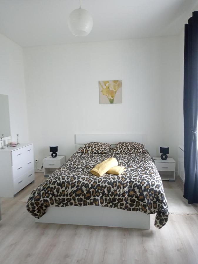 Ferienwohnung Duplex Agreable Et Calme Château-Thierry Exterior foto